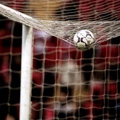 Sweden Left-Back Signs Up For United